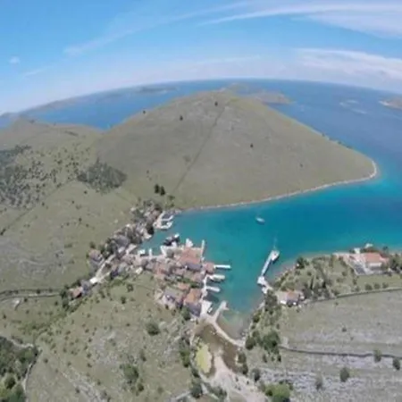 Apartment Holiday Queen Of Kornati - Two Bedroom With Sea View Vrulje (Kornati)