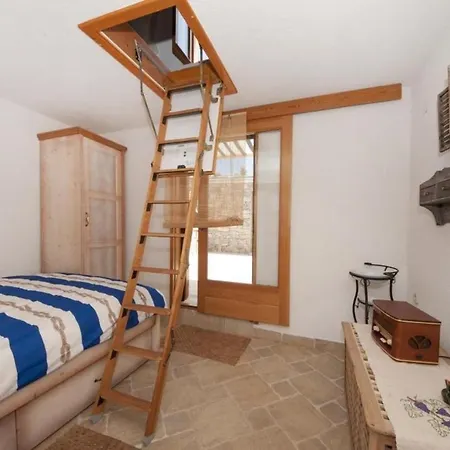 Apartment Holiday Queen Of Kornati - Two Bedroom With Sea View