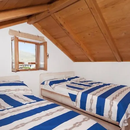 Holiday Queen Of Kornati - Two Bedroom With Sea View Apartment Vrulje (Kornati)
