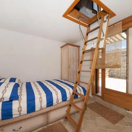 Apartment Holiday Queen Of Kornati - Two Bedroom With Sea View